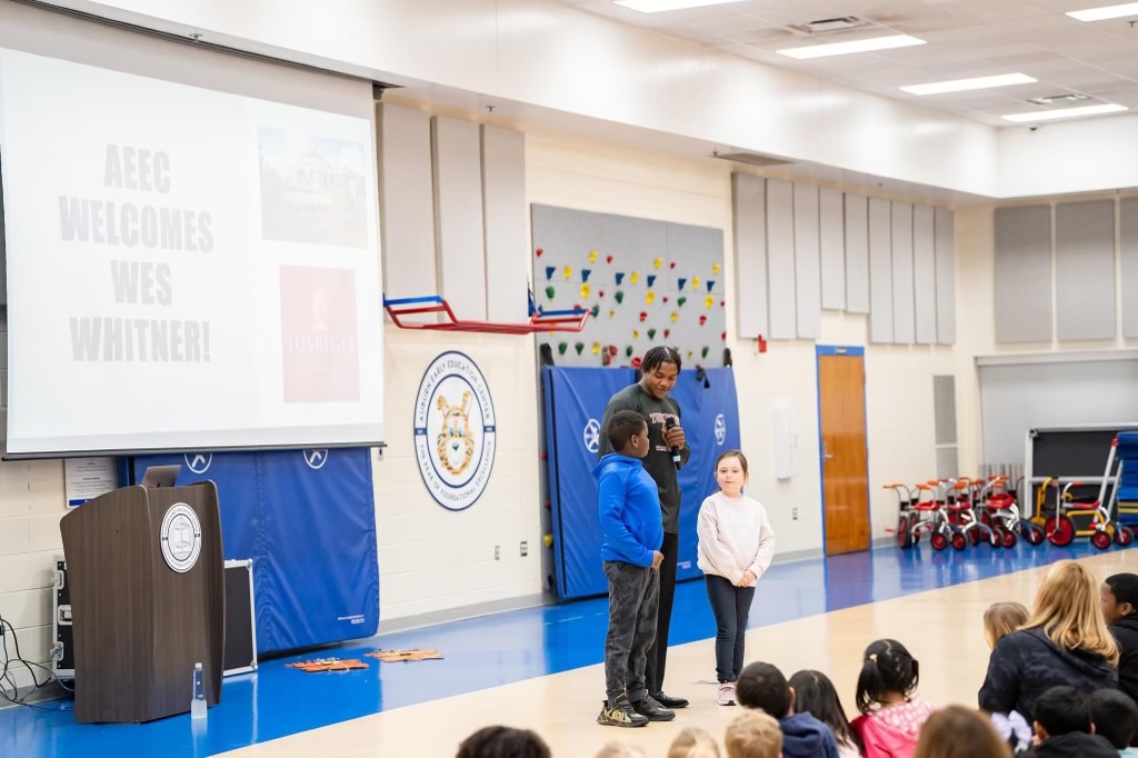 Community at AEEC — 300+ students
